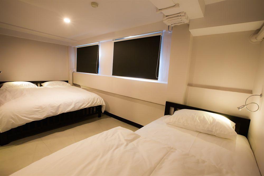 The Blocks Hostel Sukhumvit 10 Bangkok Luaran gambar