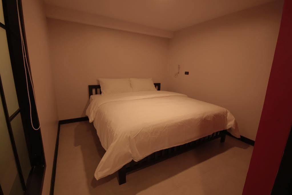 The Blocks Hostel Sukhumvit 10 Bangkok Luaran gambar